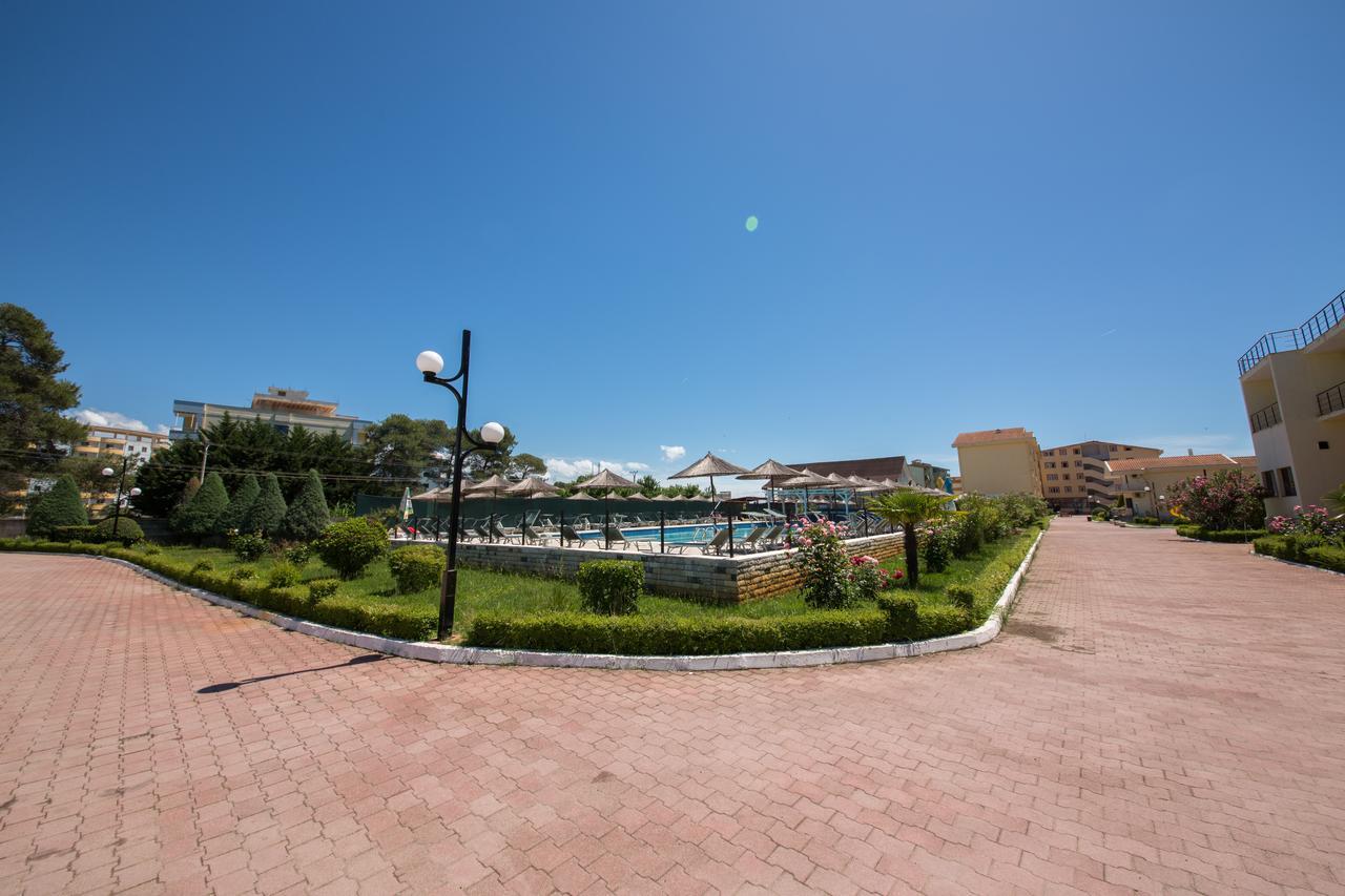 Kolaveri Resort Golem Εξωτερικό φωτογραφία