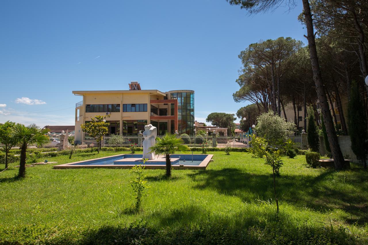 Kolaveri Resort Golem Εξωτερικό φωτογραφία