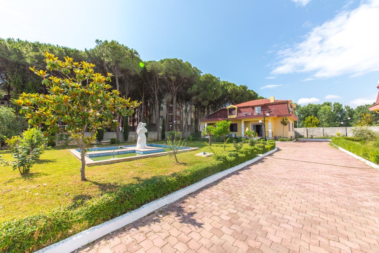 Kolaveri Resort Golem Εξωτερικό φωτογραφία